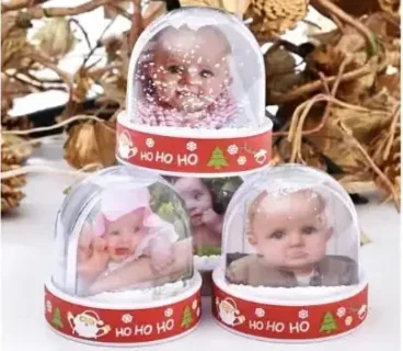 Boule de Noël avec photo personnalisée. Vincent Lebeau - Studio Allix